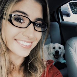 Meet your Posher, Meagan